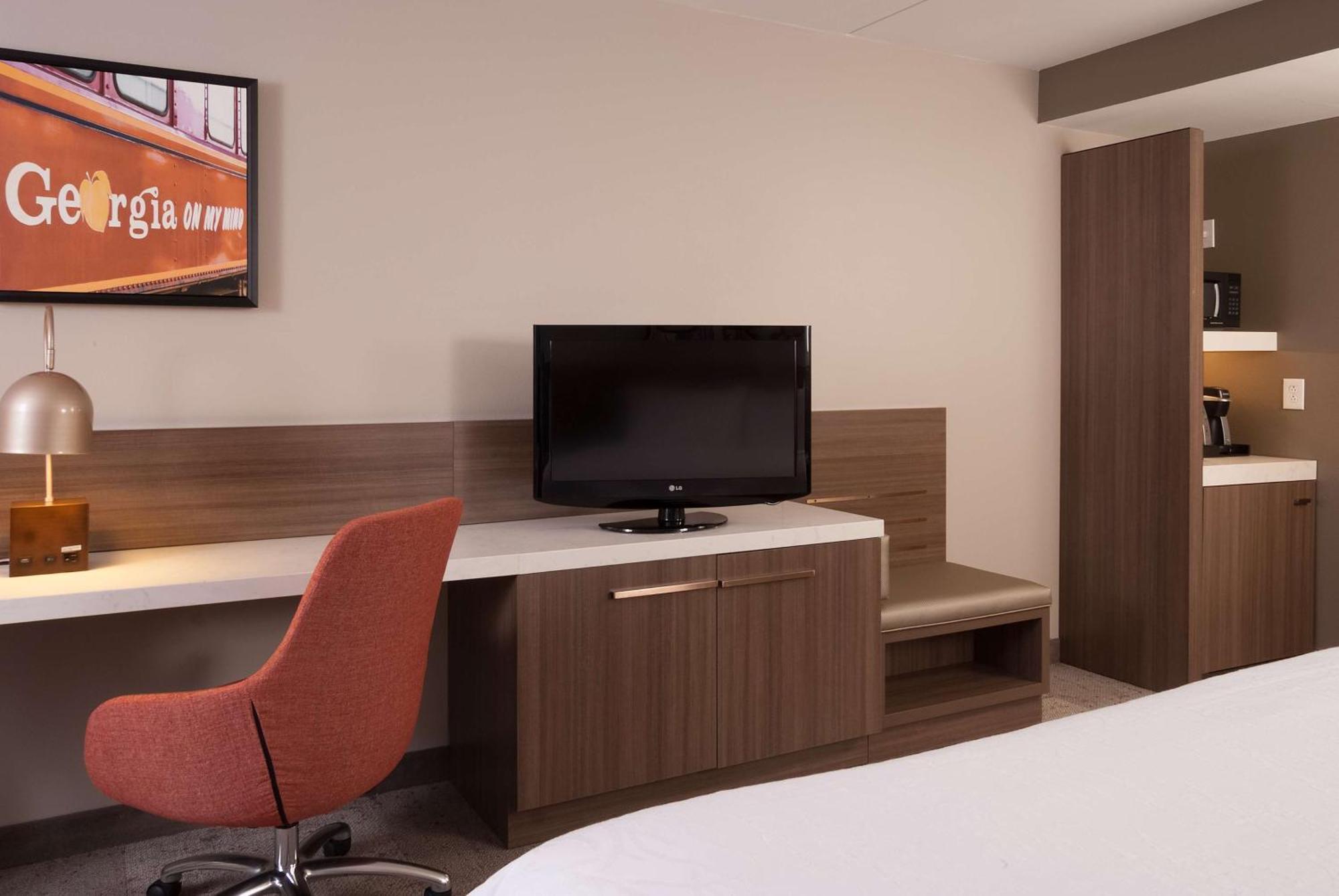 Hilton Garden Inn Atlanta Airport/Millenium Center College Park Extérieur photo