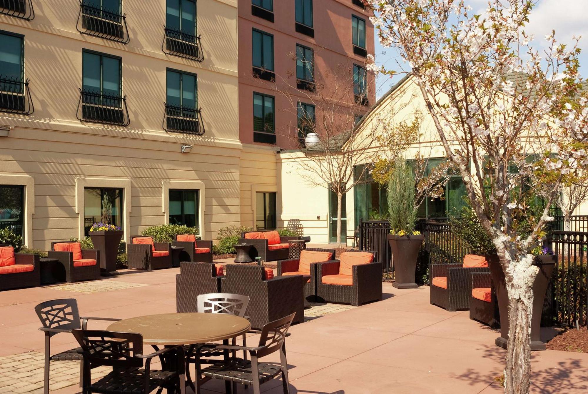 Hilton Garden Inn Atlanta Airport/Millenium Center College Park Extérieur photo